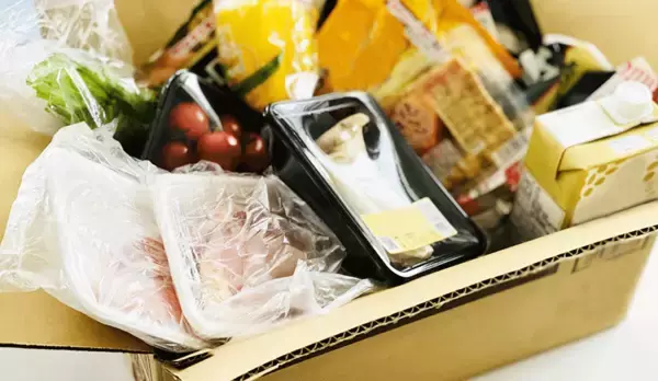 ネットスーパーの需要急増？ネット利用で家計管理かリアル店舗で特売品パトロールか、やりくり上手はどこで何を買う？