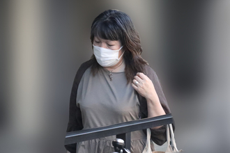 小室佳代さん　波紋呼んだ自伝本だけじゃない…展示会でひっそり発表していた「もう一つの作品」