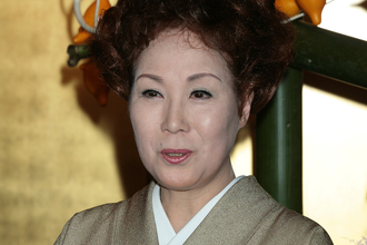「生きていることには涙はつきもの」島倉千代子さん　中絶3回、実姉の死、孤独闘病20年…“細木数子ドラマ”で描かれなかった「壮絶人生」