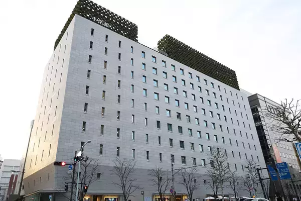 「服脱いで、胸見せて」小学館　報告書で「マンガワン」とは別の大問題が判明…週刊誌元編集者がグラビア志望の女性に迫った“過激要求”
