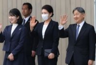 「被災地に光が射すのです」天皇ご一家を福島県の沿道で歓迎　『カンブリア宮殿』出演の名物経営者が明かした“皇室とのご縁”