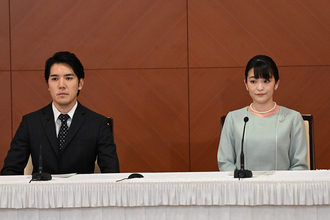 《配信直後に一部の表現が修正》小室眞子さん　“絶縁中”の秋篠宮ご夫妻を蒼ざめさせた「米紙の第一子性別を暴露騒動」