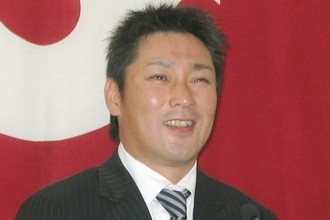 「なんでそんなにやつれたんだ」元“甲子園アイドル”タレント “激やせ”指摘が再燃も…一周回って“イケオジ”の声
