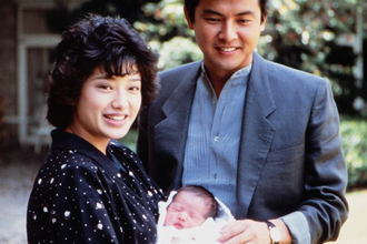 山口百恵さん　運動会でノリノリ、息子夫婦を笑顔でお見送り…初孫誕生までのママ奮闘姿