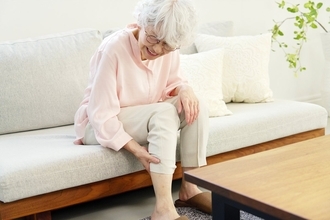 50代以上が覚えておきたい「こむら返り」の痛みが30秒で簡単に消える方法