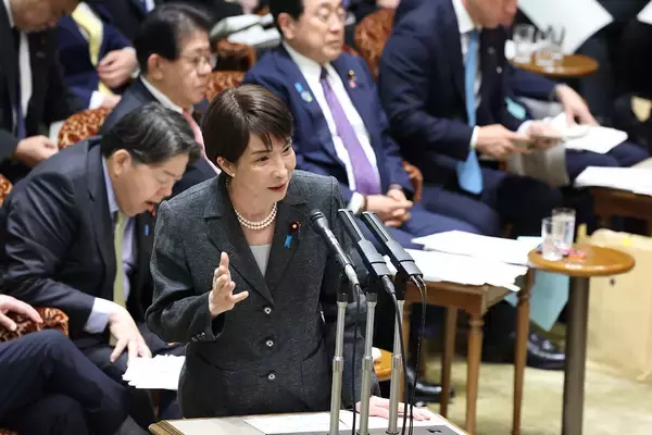 「本人の同意ある？」高市首相が国会で突如「秘書のがんステージ4」を公表にネット騒然…“招致拒否の布石では”と憶測も