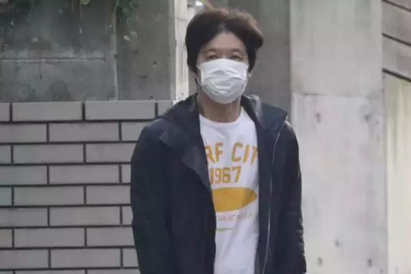 「手が震えていた」内村光良　『24時間テレビ』で総勢48人ダンスに挑戦のなか視聴者騒然とした“異変”