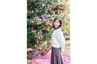 《祝31歳に》佳子さま　ご着用のご当地アクセサリーの“爆売れ”、“寝顔盗撮”騒動も…激動の1年間をプレイバック