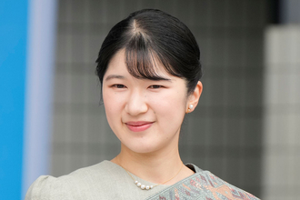 「ねじれ切った皇室に」愛子さまもご即位できず…皇室研究家が指摘する“養子案”がもたらす危機