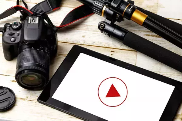 《トラブルが話題》ライブ配信に映り込んだら“動画消去”を要求できる？弁護士が語る「意外な結果」