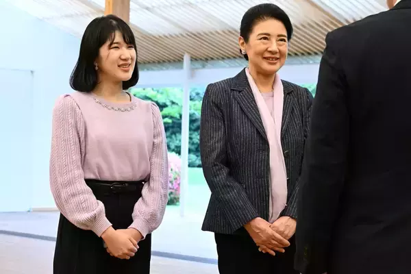 「国民からの敬意や憧れが損なわれる」愛子さま　高まる“政略婚”の現実味…皇室研究家が指摘する“養子縁組”案の危険性