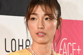 「自分だけ楽しい旅行なんていけない」木下優樹菜　亡くなった愛犬への対応に批判続出…SNS反論も火に油