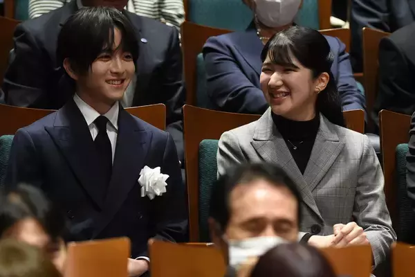 「神々の会話だ」愛子さま　人気俳優・板垣李光人との「会話内容」に驚きの声多数