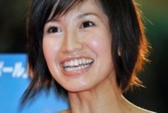 「他に時間を使うべきことがたくさんあります」元グラドル議員　氷点下の“政治活動”に厳しい指摘、“続けるべき”と支持する声も