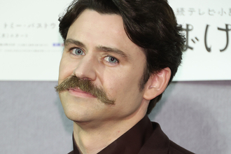 『ばけばけ』ヘブン役のトミー・バストウ　‘22年にカナダで日本語を教わった“50代女性芸能人”