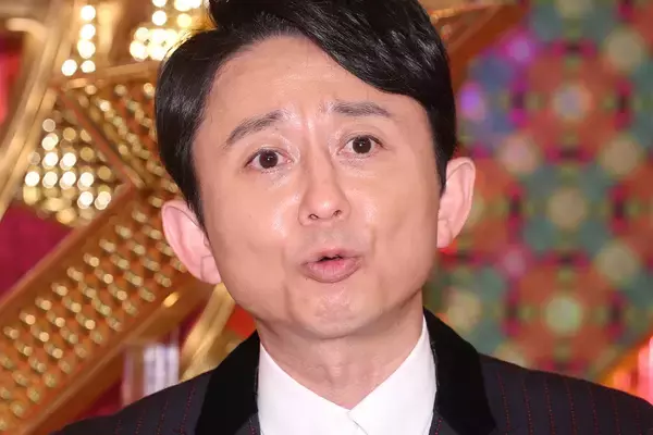 《内村、大泉の復帰求める声も》有吉弘行　アドリブに苦戦で“微妙な間”連発…露呈した『紅白』司会との“相性の悪さ”