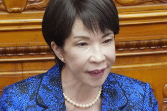 「議員としての活動に役立つものを」高市首相　“総額945万円”の大盤振る舞いで関心高まる「3万円高級カタログギフトの中身」