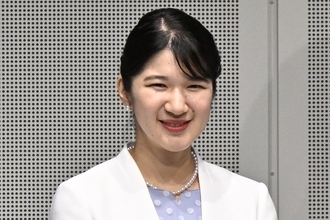 《紙でボールを作り御所で練習》愛子さま 「ボッチャ」に初挑戦！気になる“練習の成果”