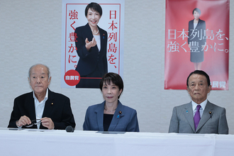 高市首相　“鈴木幹事長続投”から見える「2027年も再選めざす」長期政権構想…福岡県議会の“金銭授受疑惑”で萩生田氏が腫れ物化
