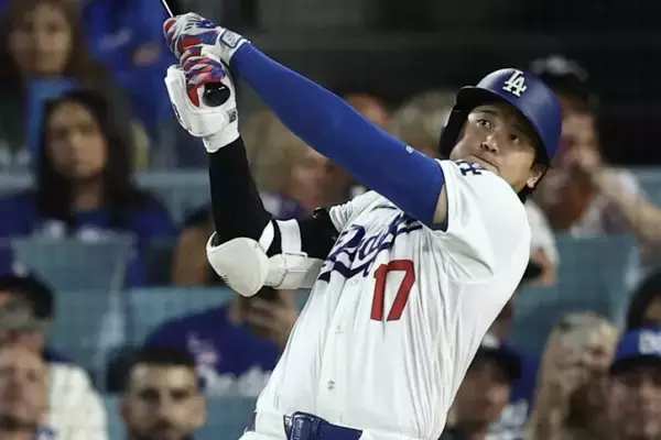 大谷翔平は膝の違和感、真美子さんは消えないクマに苦悩…夫婦の不調癒す「疲労回復スープ」