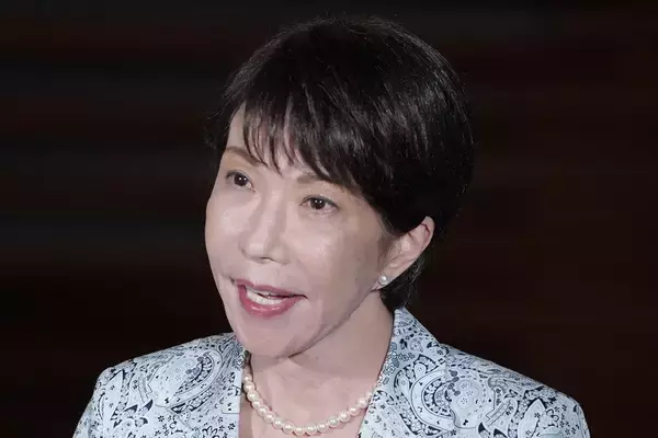 「総理の職務能力が皆無」高市首相の“多忙アピール“投稿にネット非難噴出…著名人や政治家からも批判続々で“大炎上”に