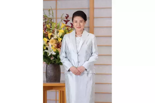 雅子さま　真っ赤なコート、緑のロングジャケット…“ハレの日”の装いを振り返り