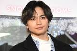 「中島健人　東大卒の親友歌手（29）とレディー・ガガのライブ参戦！VIP席の衝撃の「値段」」の画像1