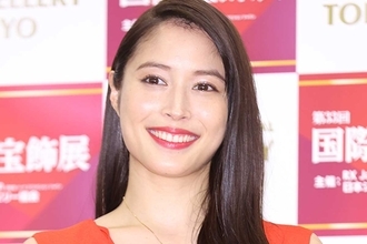 「タレントが言うのは違う」広瀬アリス　“推しの結婚”巡る持論が一部で波紋…反発招いた“国民的アイドル”との交際報道