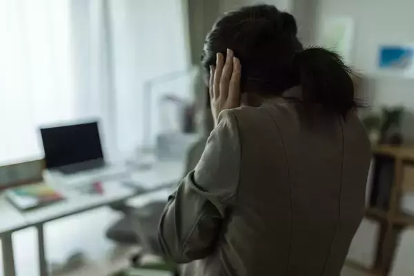 IKKOは主治医の「大丈夫」メモをお守りに 患者数急増するパニック障害への対処法