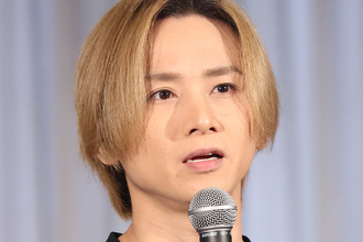 「何も決まってない」堂本光一 “10年愛”女優と結婚決意報道も…関係者が語る“すぐにはしない”