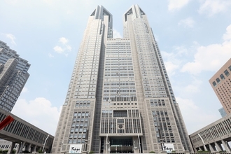 2001年～2004年での教え子への“性加害”で高校教諭が懲戒免職 「退職金は支払われません」都教委が本誌に説明、“交際”も否定