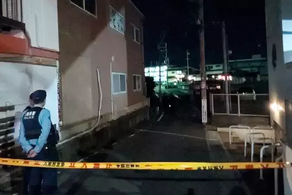 大阪の警官発砲の死亡事件にSNSで「テーザー銃導入を」の声…元国家公安委員長が明かす「ネック」と「利点」