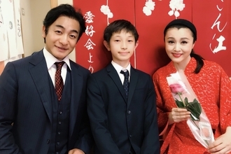 結婚10周年“梨園妻”藤原紀香語る「夫婦で見た映画『国宝』」「“部屋子の母”の感慨」