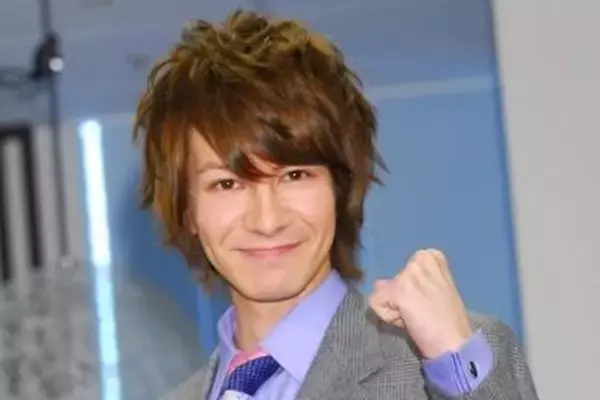 「イケメンすぎだろ」ネット騒然…41歳人気タレント　20年前のギャル男時代の写真に「僕ですやん」と公開