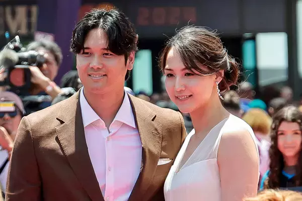 「「真美子さんにべた惚れ」大谷翔平　笑顔で即答した「好きなアスリートの名前」にファン大歓喜」の画像