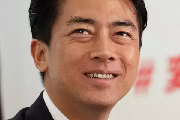 「思わず噴きました（笑）」ネット爆笑　小泉進次郎氏　“与党圧勝報道”に自虐ネタで対抗…“覚醒”を指摘する声も