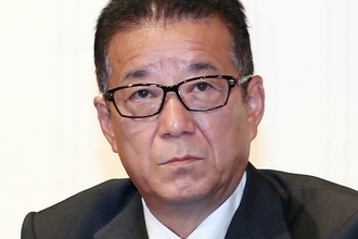「皮肉になってない」と騒然…元維新代表・松井一郎氏　中道が発表した新ポスターのキャッチコピーに呈した“9文字”が波紋