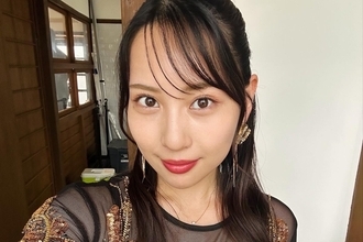 「痛々しいおじさん達ですね」元AKBタレント　知らない中年男性からの“謎の説教“に不満顔…ネットは唖然