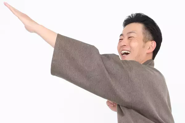 ごぼう先生が動画で解説！「50代からの不調解消体操」【暑熱順化に朝からピンシャキ！体操】｜介護界のアイドル