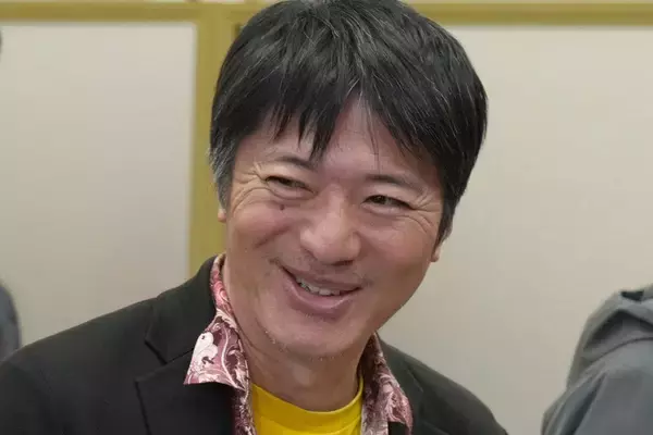 《電動キックボードで鎖骨骨折》事故に遭った長井秀和氏が語る“教訓”…「ヘルメットの着用はお願いしたい」現状に警鐘も