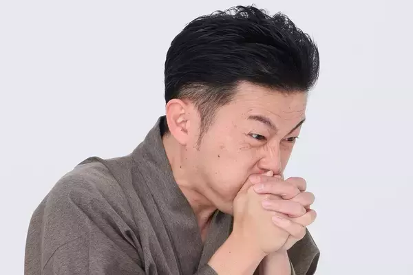 ごぼう先生が動画で解説！「50代からの不調解消体操」【ぽっこりお腹改善“お願い”深呼吸】｜介護界のアイドル