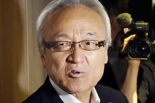 《妻はひきこもり状態に》カツアゲ疑惑の“福岡県議会のドン”　1000平米超え豪邸で騒動後に起きていた“異変”と近所の悪評「一度も会ったことがない」