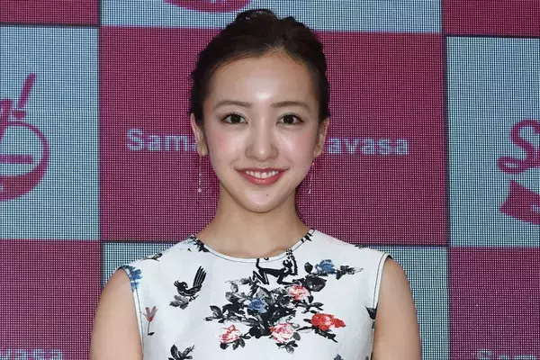 「ちょっと低体重すぎない？」板野友美　過激ダイエットに賛否…公表された驚愕“体重”