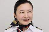「「ペダルに足が届くのか？」との偏見を一蹴！日本初女性機長が示した「女性こそパイロットに向いている理由」」の画像1