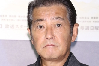 神田正輝　タバコで一服も…“激ヤセ重病説”で引退状態から2年、目撃した「激変ひとりメシ姿」