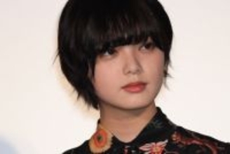 「ヤバイ事始めた」平手友梨奈 ファンと個別で“謎”企画に戸惑いも…電撃婚にタトゥー…“型にはまらない”スタイル