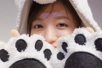 《グループ時代はさらしを巻いて活動》紅白出場女優（27） グループ“解散”→カバーガール大賞受賞→気胸で舞台降板…“泡風呂ショット”で見せた復活の現在地