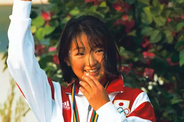 14歳で金メダル！岩崎恭子フィーバーがもたらした天国と地獄