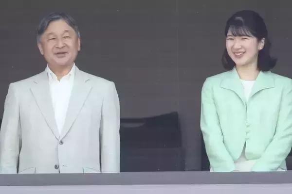 愛子さま　雅子さまからは「思い出の服」を借りられ…欧州ご訪問中の天皇陛下から届いた「助言メール」