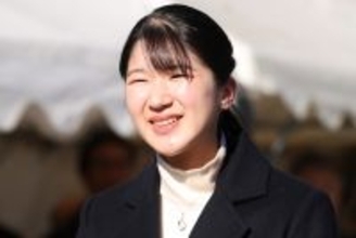 愛子さま　2年連続で“皇宮警察視閲式”ご出席…示された「護衛官への感謝のお気持ち」